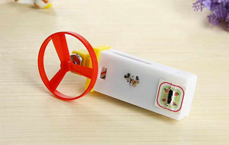 小玩童的科學(xué)實(shí)驗(yàn)室 親手制作會“跳動”的聲音玩具